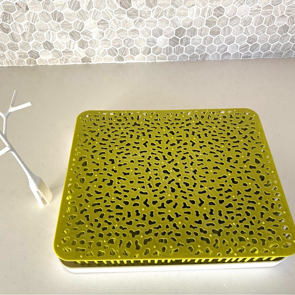 Boon  Green Drying Rack with Tree Accessory - Picture 2 of 3